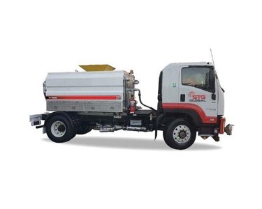 STG Global - Water Truck |8,000L 