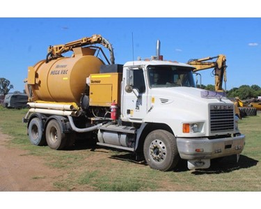 Used Vacuum Truck | 2007 MACK CH