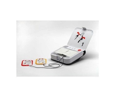 Lifepak - CR2 Defibrillator-Essential Non WIFI