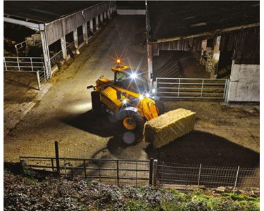 JCB - Agriculture Telehandler | 532-70 AGRI LOADALL