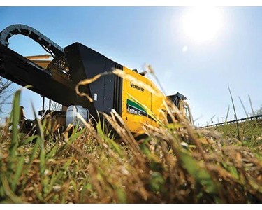 Navigator Horizontal Directional Drill 205.1 kw | D100x140