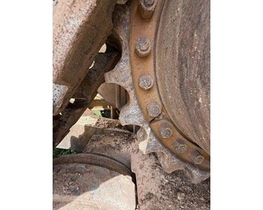 Caterpillar - Crawler Dozers 600 HP | D10T2