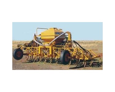 Gyral - Conventional Tillage | T810 Three Point Linkage Series