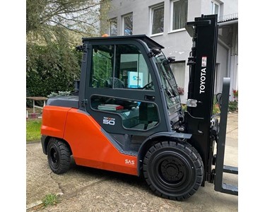 Toyota - Used Forklift | 5 - 10T Toyota