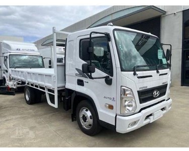 Hyundai - Tray Truck | 2023 EX6 MIGHTY 