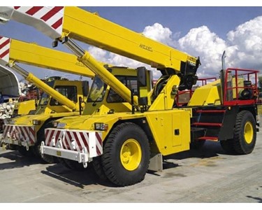 FRANNA - Pre Owned Pick and Carry Crane | MAC25 Series III Super Lift
