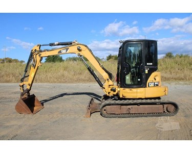 Caterpillar - Used Mini Excavator | 2014 Caterpillar 305.5E
