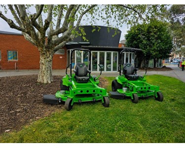 Conquest - Electric Zero Turn Ride-On Mower | SDM60