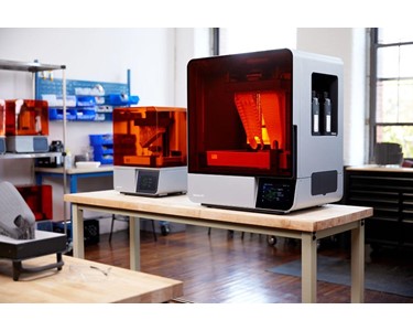 Formlabs - Form 4L/ 4BL 3D Printers