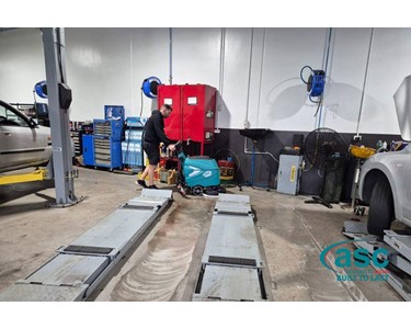 Walk Behind Floor Scrubber 2050 m/h | ASC T35