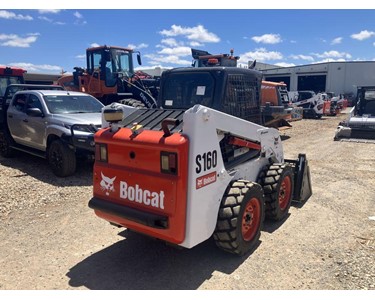 Bobcat - Compact Skid-Steer Loader | S160