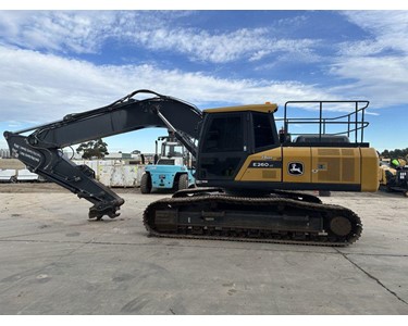 Used Excavator | Vermeer