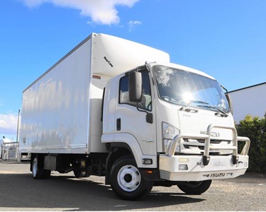 Used Pantech Truck | 2016 ISUZU FRR110-260