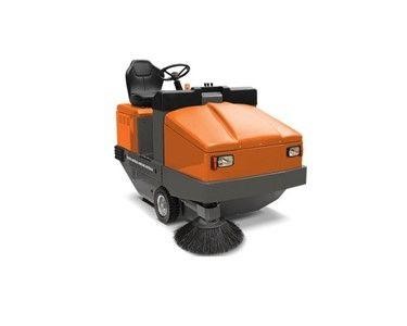 TMHA - LPG Large Ride On Sweeper | S38 