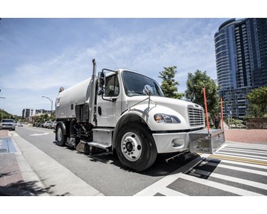Bucher Municipal - Truck mounted sweeper | R65t