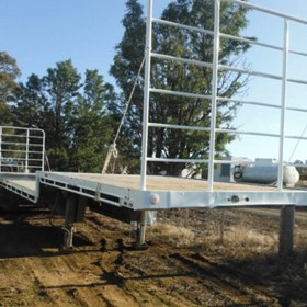 Tri axle Drop Deck Trailer (D01109)
