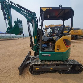 FR30F Excavator