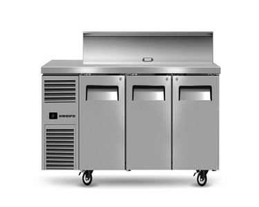 Skope - 3 Door Salad Preparation Fridge 357L 1100mm | RF7.PPS.3.SD