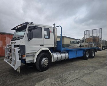 Used Beavertail Truck | 1991 Scania P Series (P113 Beavertail)