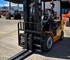 UN Forklift - 3.0T Diesel Forklifts | FD30T3F450SSFP 4.5m Triplex