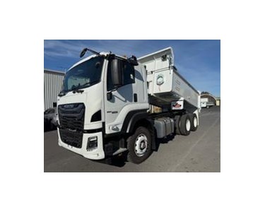 Isuzu - Tipper Truck | F Series FXZ 260-355 AT R45 