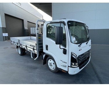 Isuzu - Tray Truck | N Series NLR 45-150 DT D34 Traypack