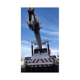 Pick and Carry Crane | AT20 (20 Tonne)