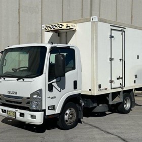 Used Refrigerated Truck 2018 NPR 45/55-155 