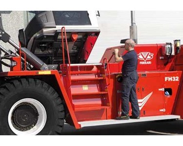 CVS Ferrari - Heavy Duty Forklift Trucks