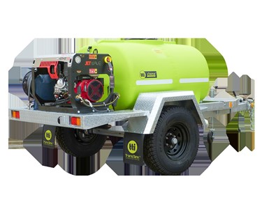 1000L xTreme Pressure Cleaning Trailer