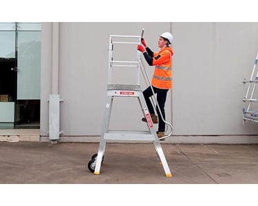 SafeSmart Access - Mobile Work Platform | SuperChariot