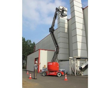 Manitou - Mobile Elevating Work Platforms 150 AETJ-L BI