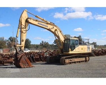 Komatsu - Used Excavator | 2006 Komatsu PC300LC-7E0