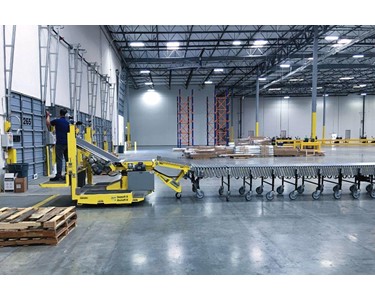 SCHMALZ - Portable Conveyor Systems Destuff-it™ / Restuff-it™