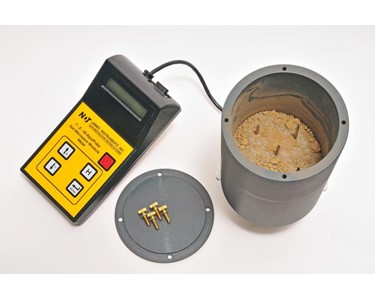 Hylec Controls - Test & Measurement | Aquaprobe Soil Moisture Meter