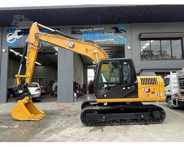 Caterpillar - Tracked Excavators 74HP | 313GC