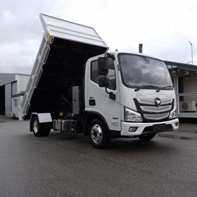 Tipper Truck S 6D15
