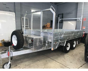 Southern Cross - Table / Flat Top Trailers
