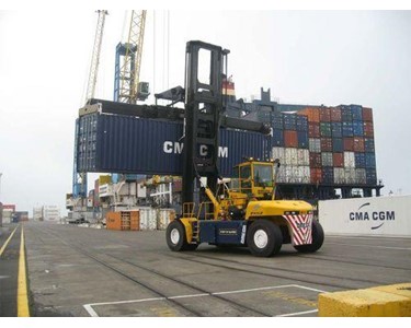 Omega - Dedicated Container Handler 