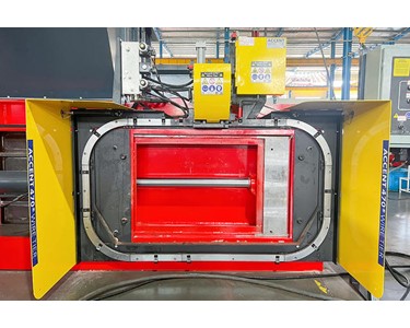 Enerpat - Twin Ram Iron Scrap Pressing Machine