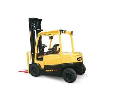 Hyster - 4 Wheel Electric Forklifts 4000-5000 kg| J4.0-5.0XN 