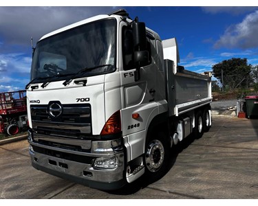 Hino - Used Truck | FS 2848 Tipper