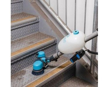 i-team - Battery-Powered Small Floor Scrubber | i-scrub 21B 