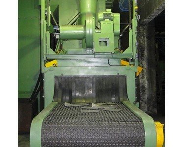 Superior - Shotblasting machine | SUPERIOR EdgeBlast Mesh Conveyor