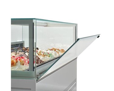 Ital Proget  and  BRX - Patisserie Displays