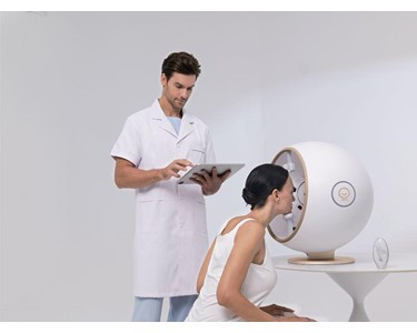 Eve Muse Skin & Facial Analysis Device