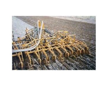 Gyral - Conventional Tillage | T240 Floating Pull Series