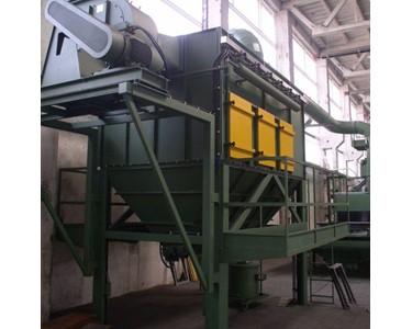 Superior - Shotblasting Machine | SUPERIOR EdgeBlast Cartridge Dust Collectors