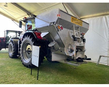 Hansa - L5 5000 Ltr 3PL Disc Fertiliser Spreader