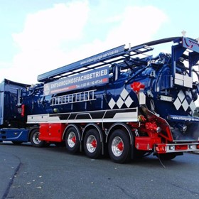 Suction semi trailer